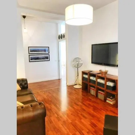 Dietro L' Angolo Charme&relax Nel Centro Citta Nyaraló *