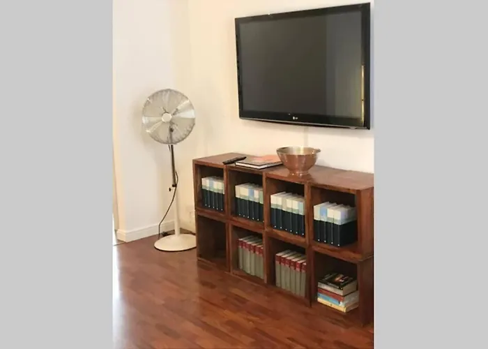 Dietro L' Angolo Charme&relax Nel Centro Citta Tatil Evi *
